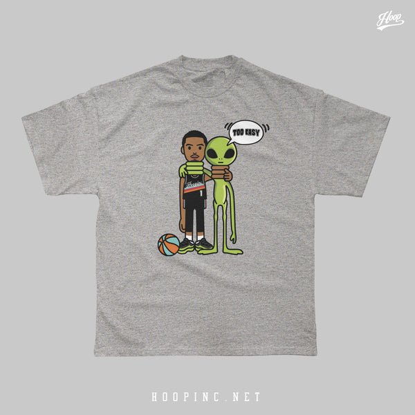 "Wemby Alien 2 Easy" heavy weight tee