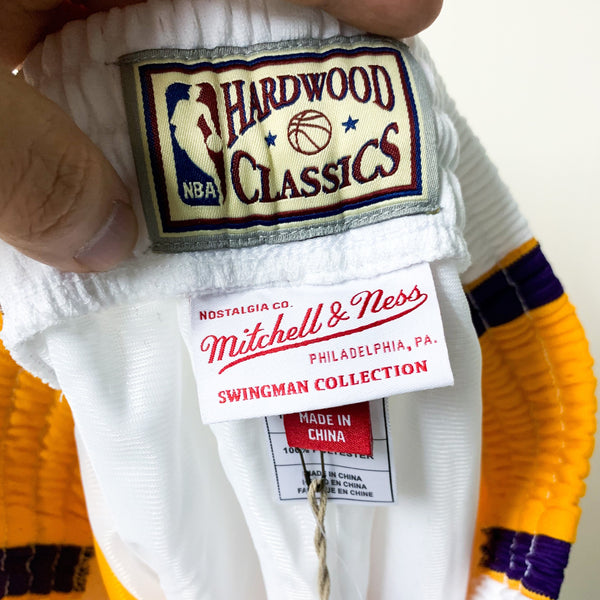 "Custom MITCHELL & NESS Swingman Los Angeles Lakers 2009-10" Shorts